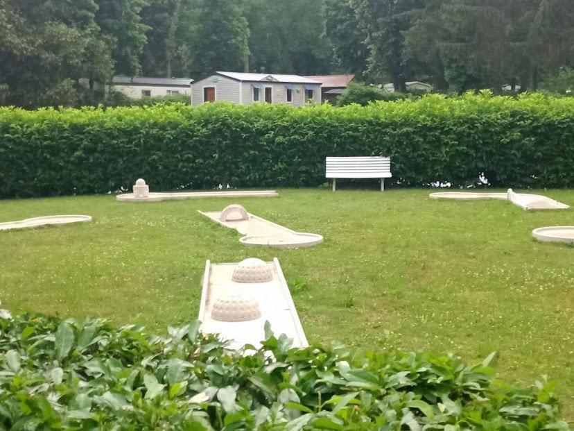 Mobil-Home Au Parc Des Roches Saint-Chéron Zewnętrze zdjęcie